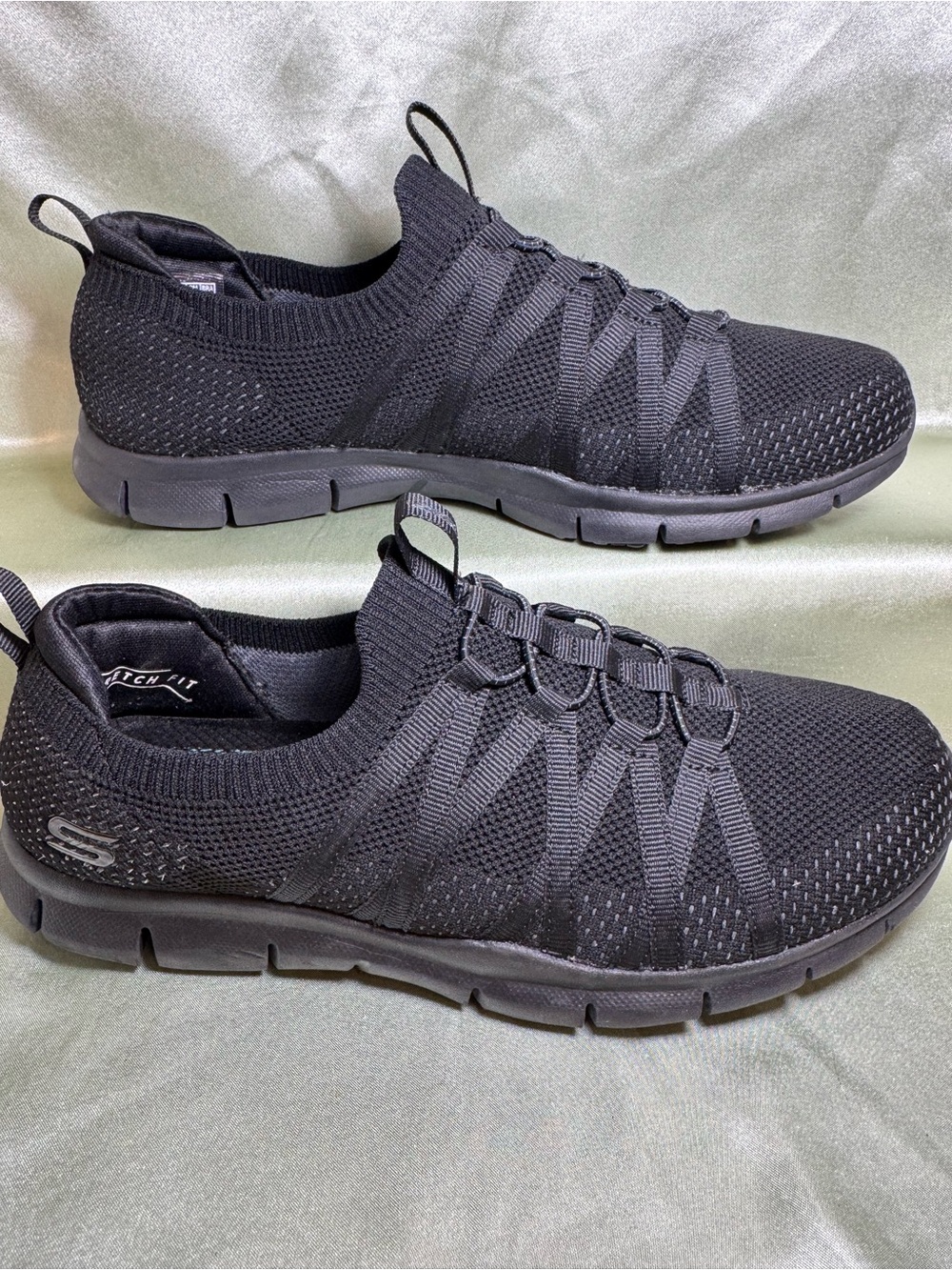 Skechers Summits Daily Flow Black Comfort Walking Shoes 104152 Women’s Size 8.5